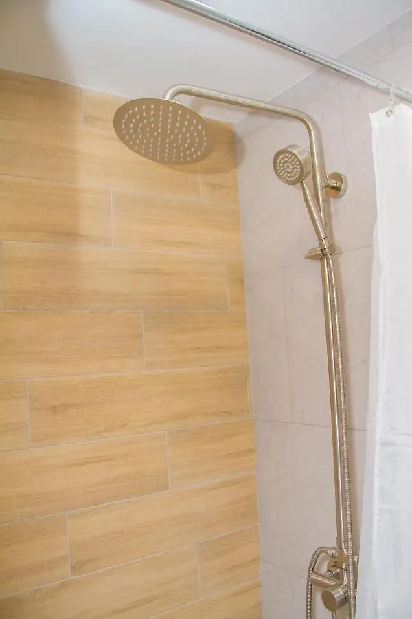 Tokyo Comfort Apartments Kiev Aparthotel